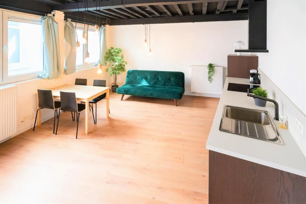 Saint Pauls Central Residence Антверпен Апартаменты