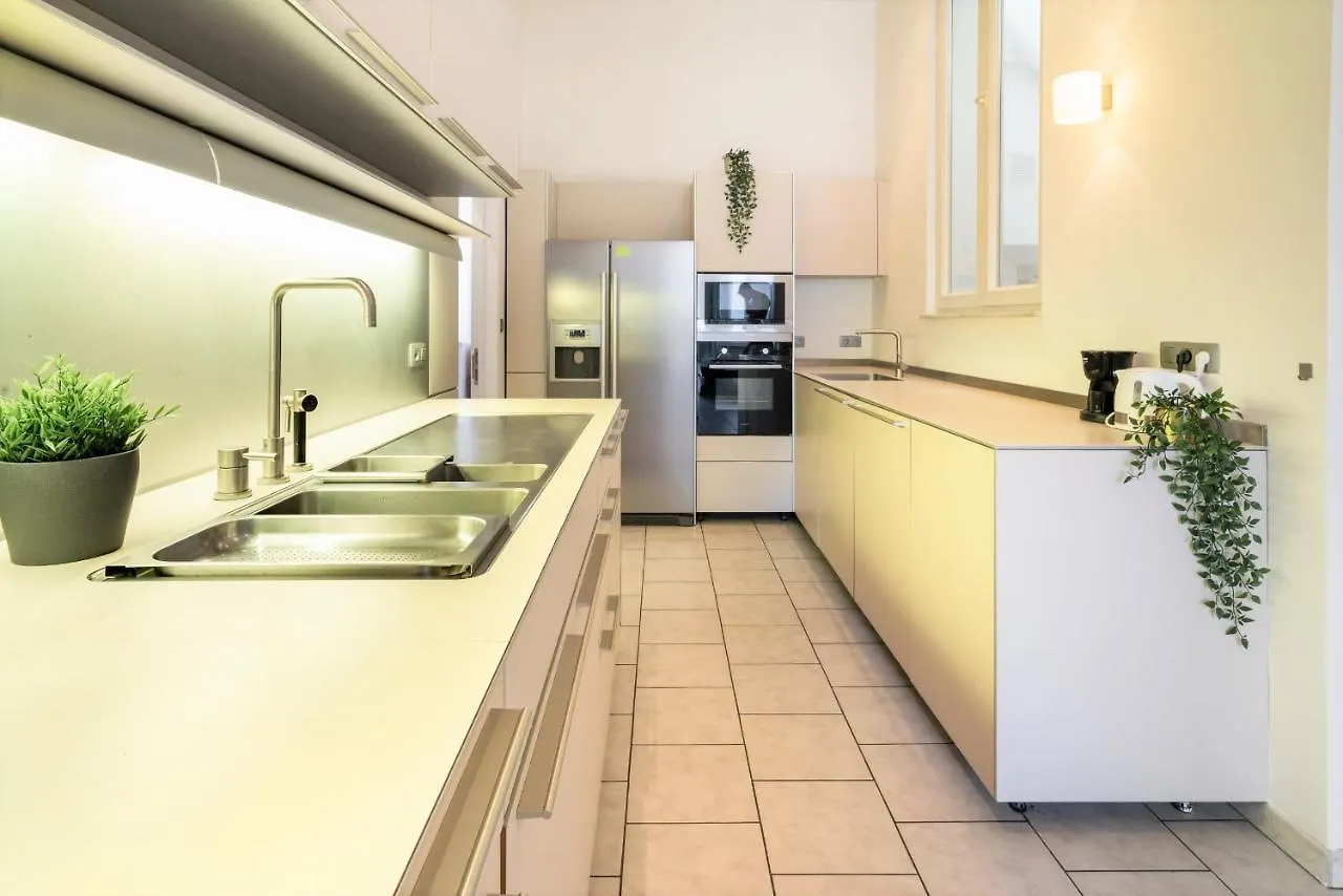 Апартаменты Saint Pauls Central Residence Антверпен